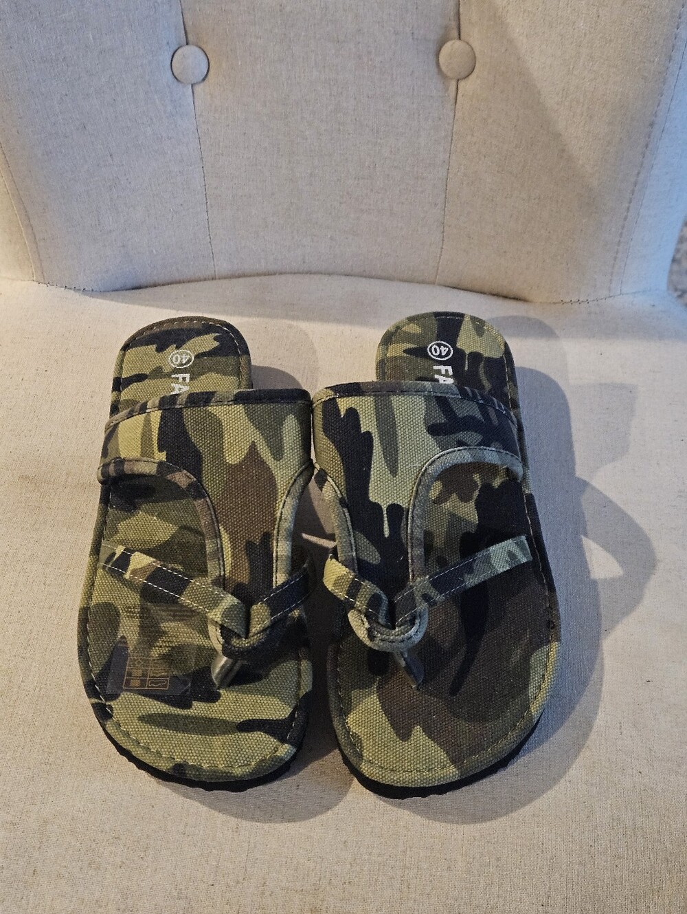 Camo Flip-Flop Sandals - Green Camo - Picture 2 of 8